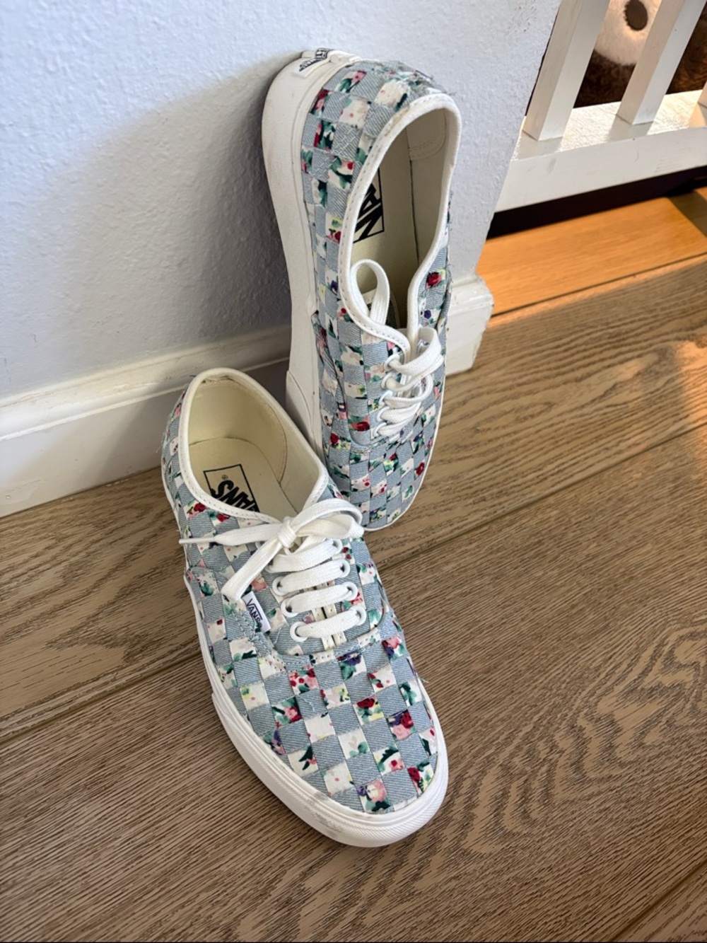 Vans Women's Checkerboard Floral Low-Top Sneakers platform blue women’s 9